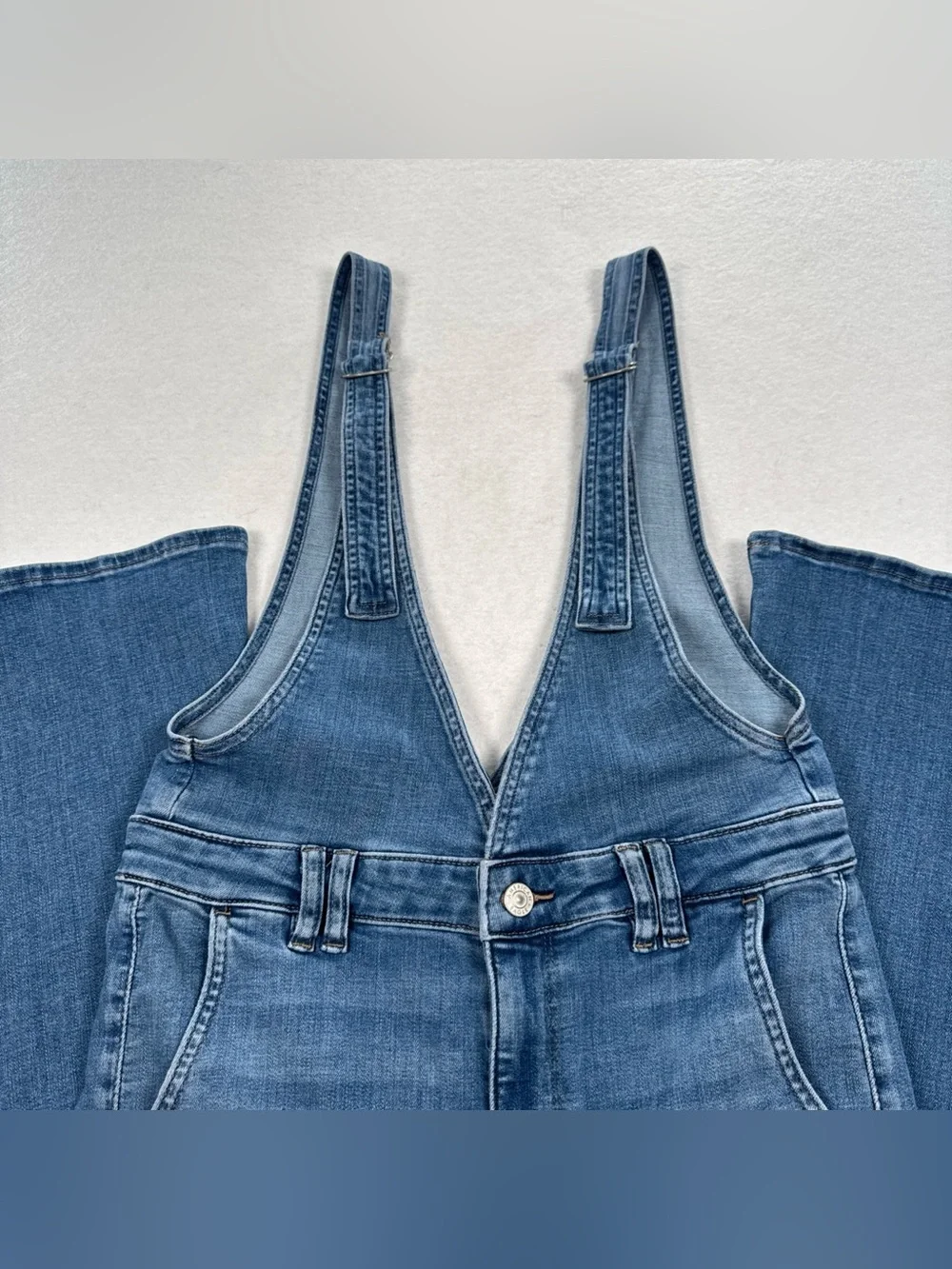 American Eagle Flare Overalls Jean Denim Women’s 10 Short Front Zip Stretch Adj
